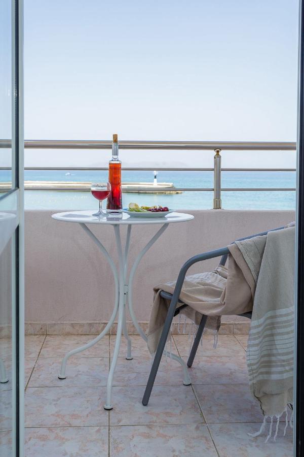 Sole Mare Seaside Apartments Gouvai Exteriör bild
